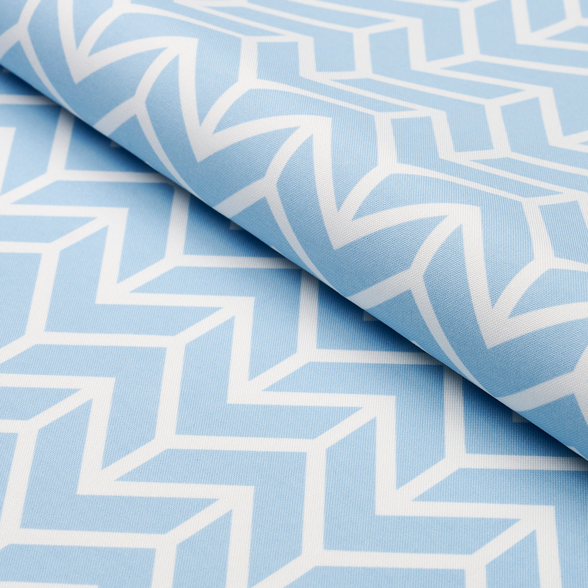 CHEVRON-INDOOR-OUTDOOR-SKY-SCHUMACHER-176693