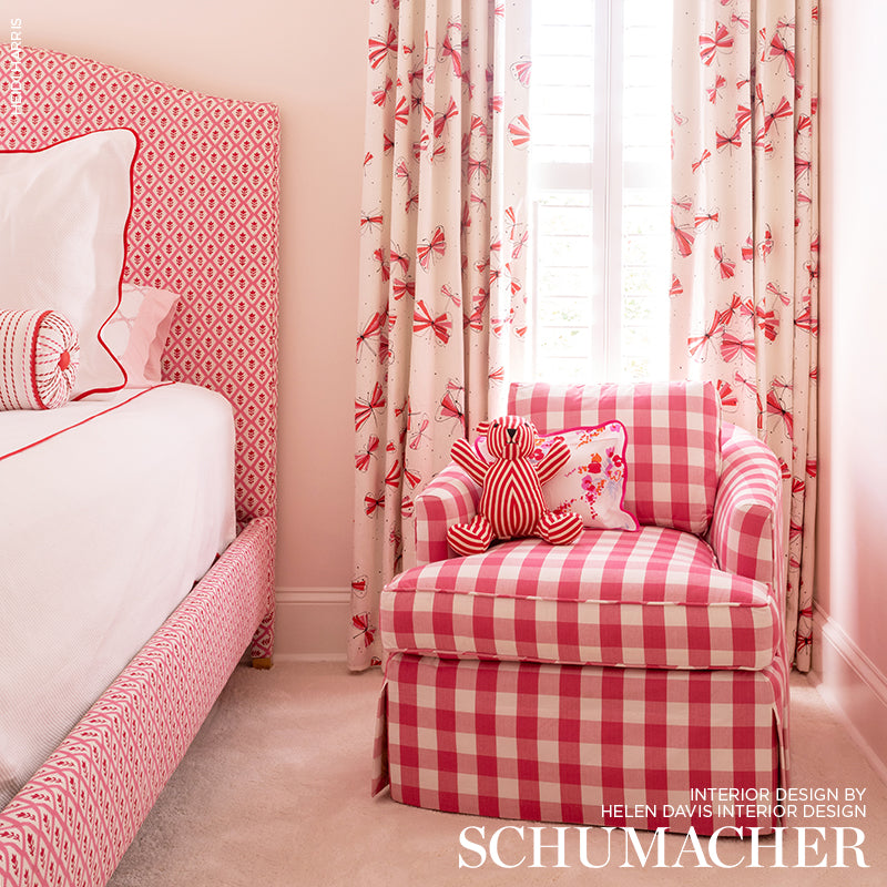 MONARCHS-MARCH-RED-PINK-SCHUMACHER-178281