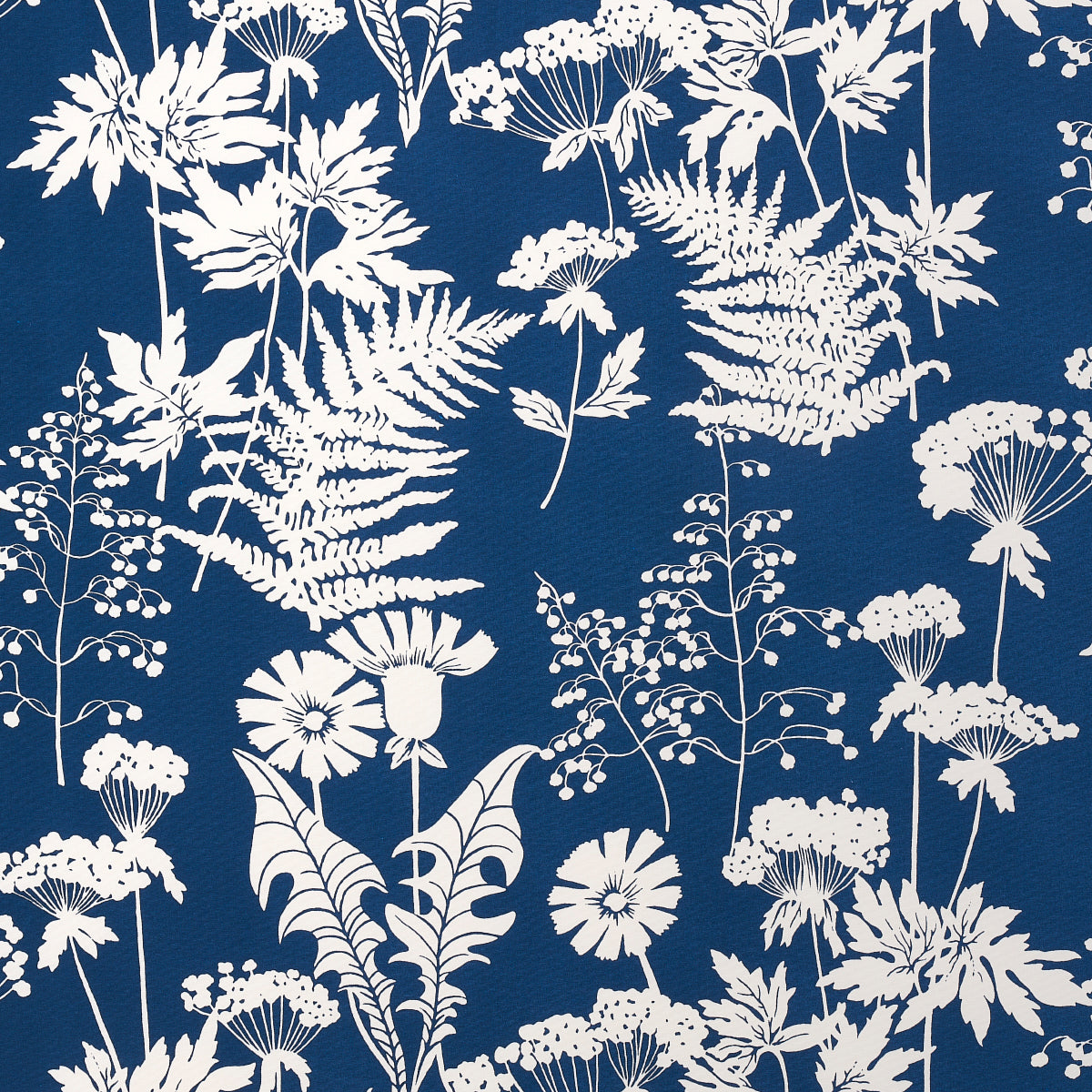 SPRING-FLORAL-INDOOR-OUTDOOR-NAVY-SCHUMACHER-180220