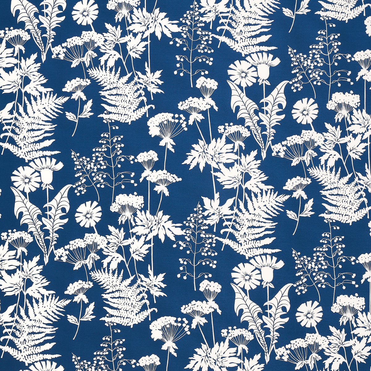 SPRING-FLORAL-INDOOR-OUTDOOR-NAVY-SCHUMACHER-180220