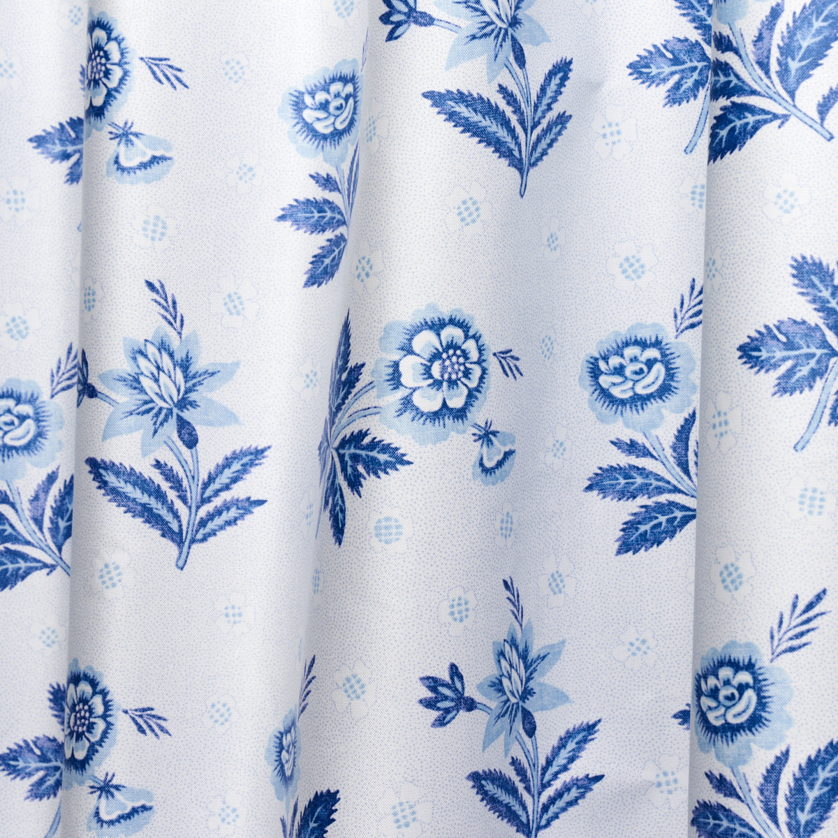 COLLINE-PORCELAIN-SCHUMACHER-180541