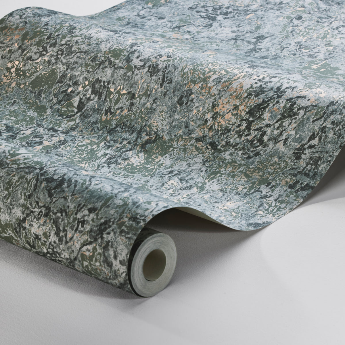 TRAVERTINE-SPRUCE-SCHUMACHER-2288