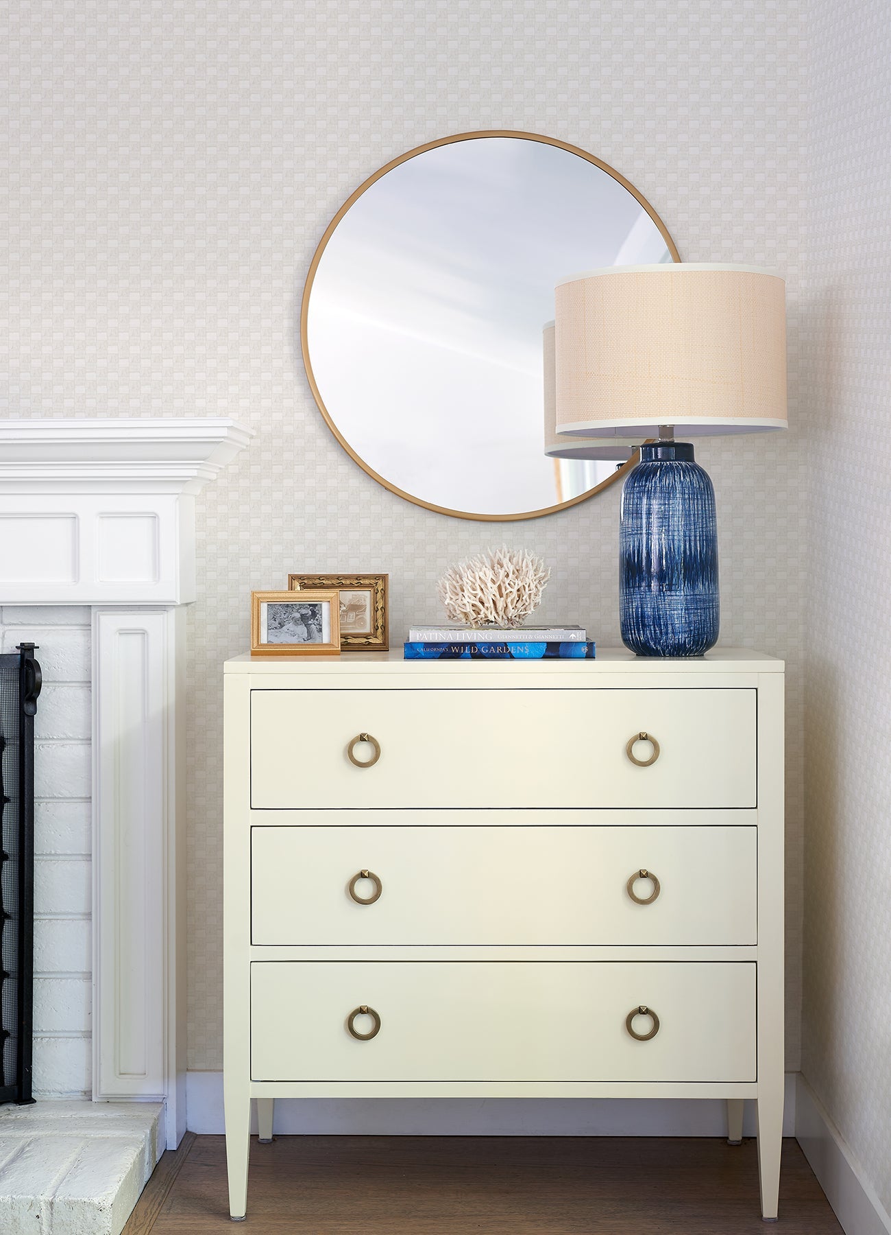 ira-checkewallpaper-cream-york-wallcoverings-2976-86505