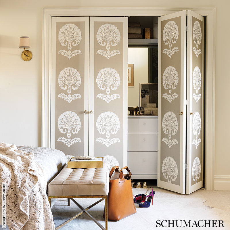 OTTOMAN-FLOWER-PAPRIKA-SCHUMACHER-5005083