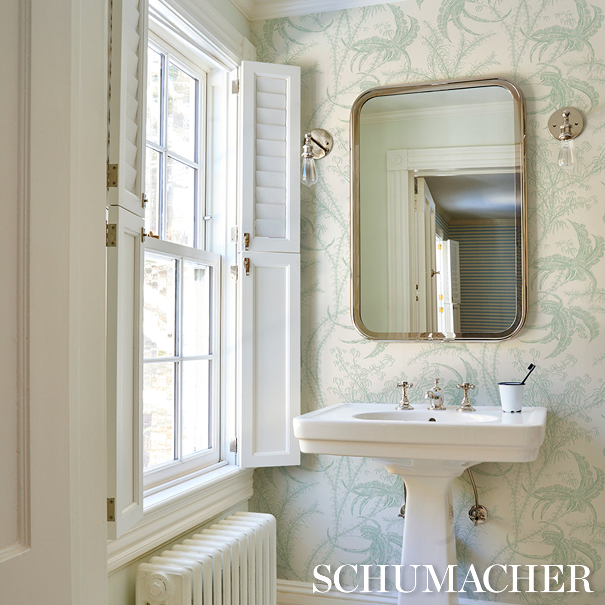 OCEAN-TOILE-EUCALYPTUS-ON-LINEN-SCHUMACHER-5008721