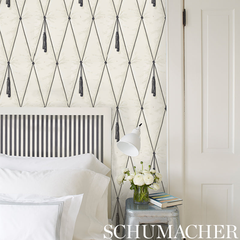 DRAPERY-BONE-SCHUMACHER-5009160