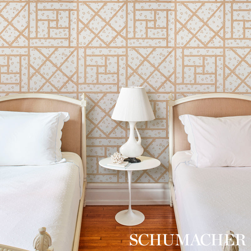 FANCY-BEAST-SAND-SCHUMACHER-5012563