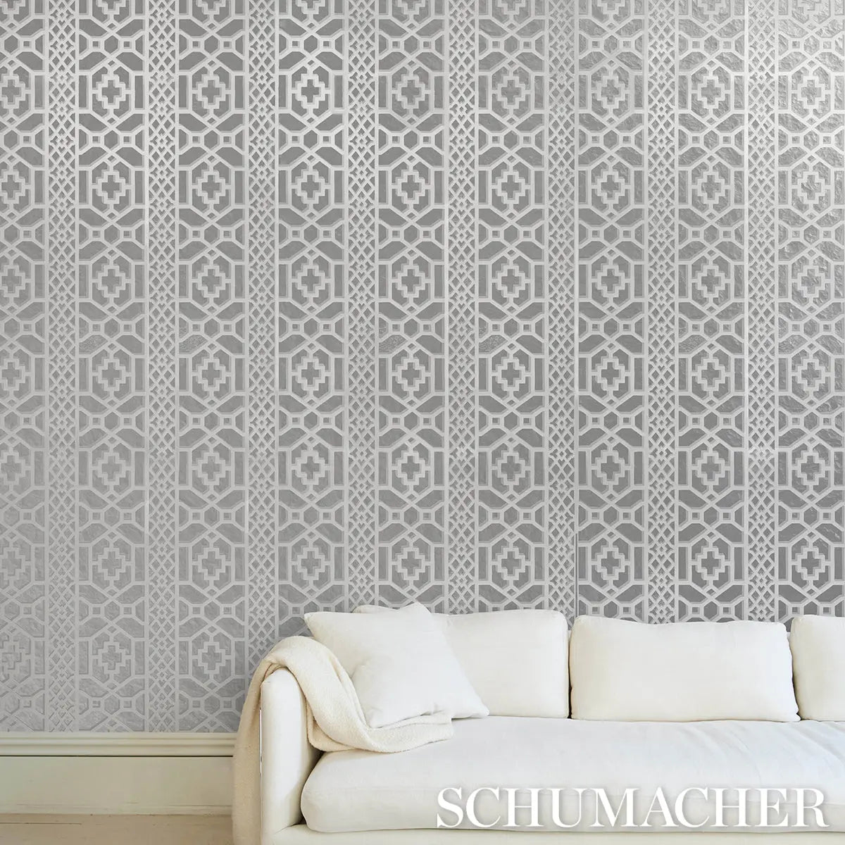 ZANZIBAR-TRELLIS-MYLAR-SILVER-MYLAR-SCHUMACHER-5013641