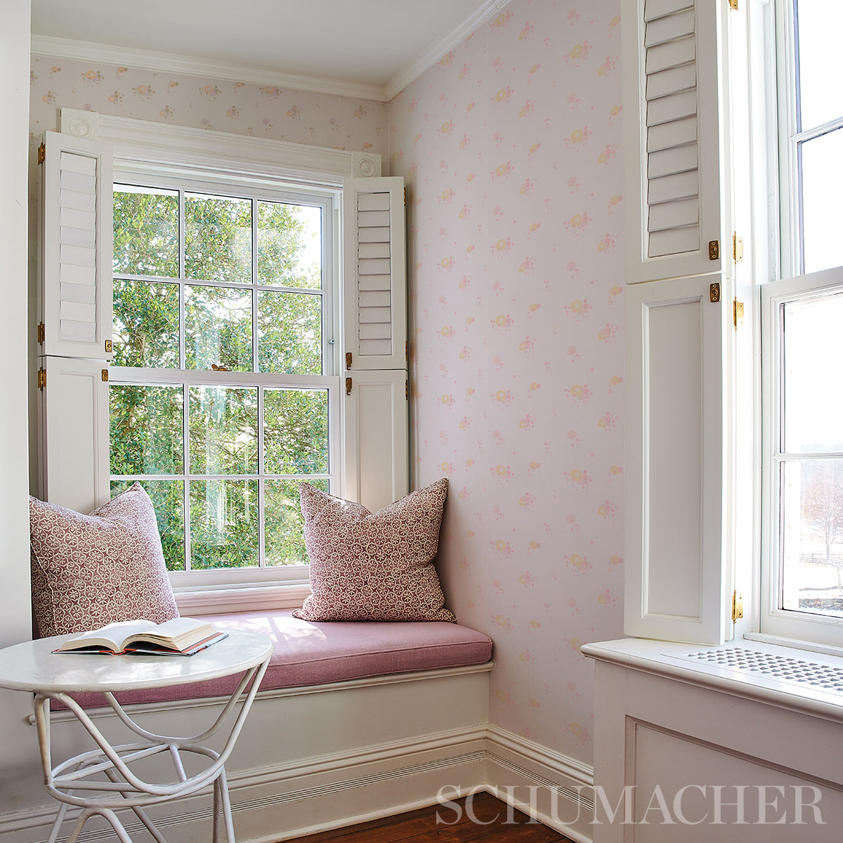 POM-POM-FOREST-BLUSH-SCHUMACHER-5014060