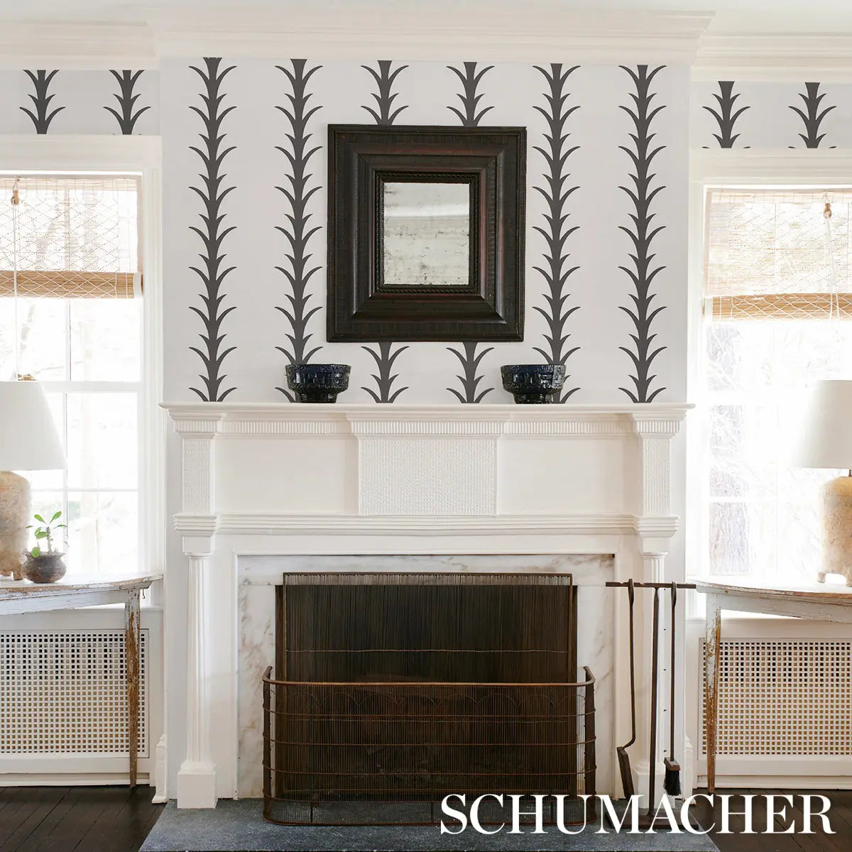 ACANTHUS-STRIPE-CARBON-ON-IVORY-SCHUMACHER-5014773