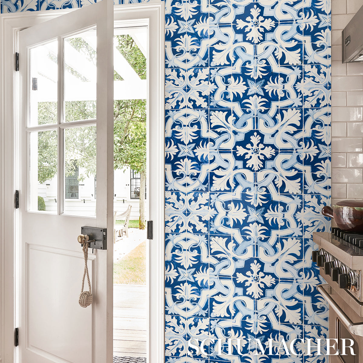 AZULEJOS-AZURE-SCHUMACHER-5015120