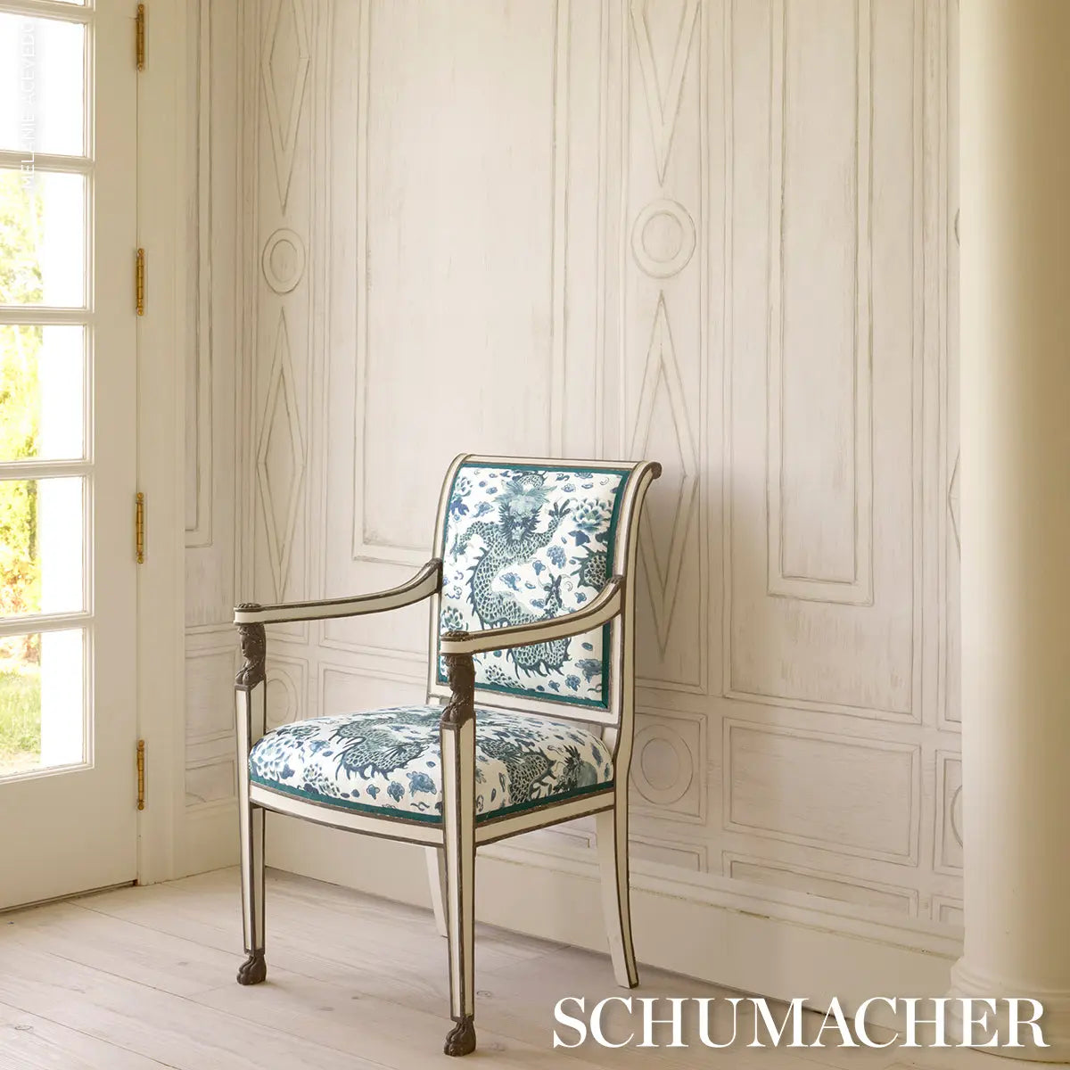 SWEDISH-MANOR-PANEL-A-WHITE-SCHUMACHER-5015170