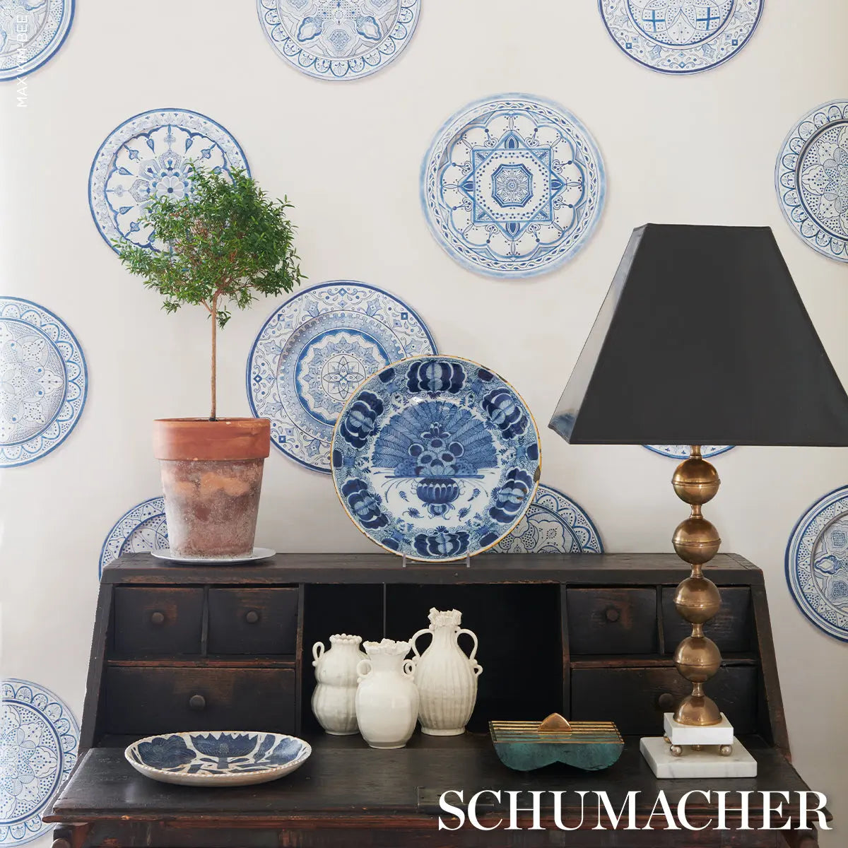 MONTECITO-PORCELAIN-INDIGO-SCHUMACHER-5015840