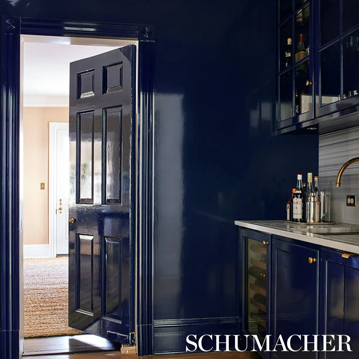 ACE-FAUX-LACQUER-PERFORMANCE-VINYL-NAVY-SCHUMACHER-5015941