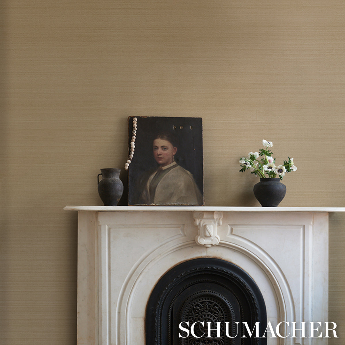 MUSA-ABACA-WALLCOVERING-SOFT-GOLD-SCHUMACHER-5016873