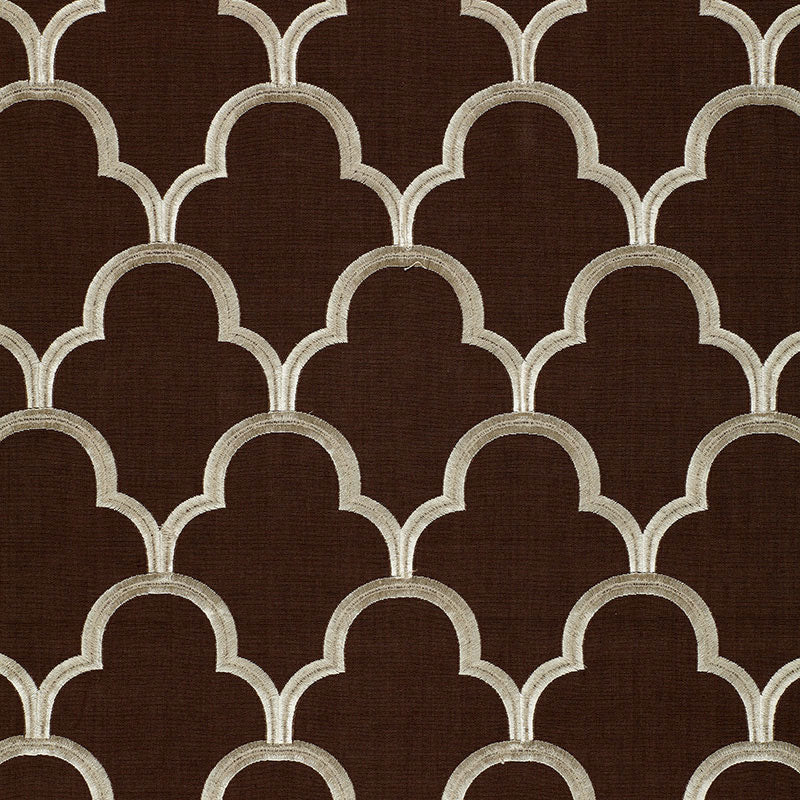 SCALLOP-EMBROIDERY-ESPRESSO-SCHUMACHER-64322