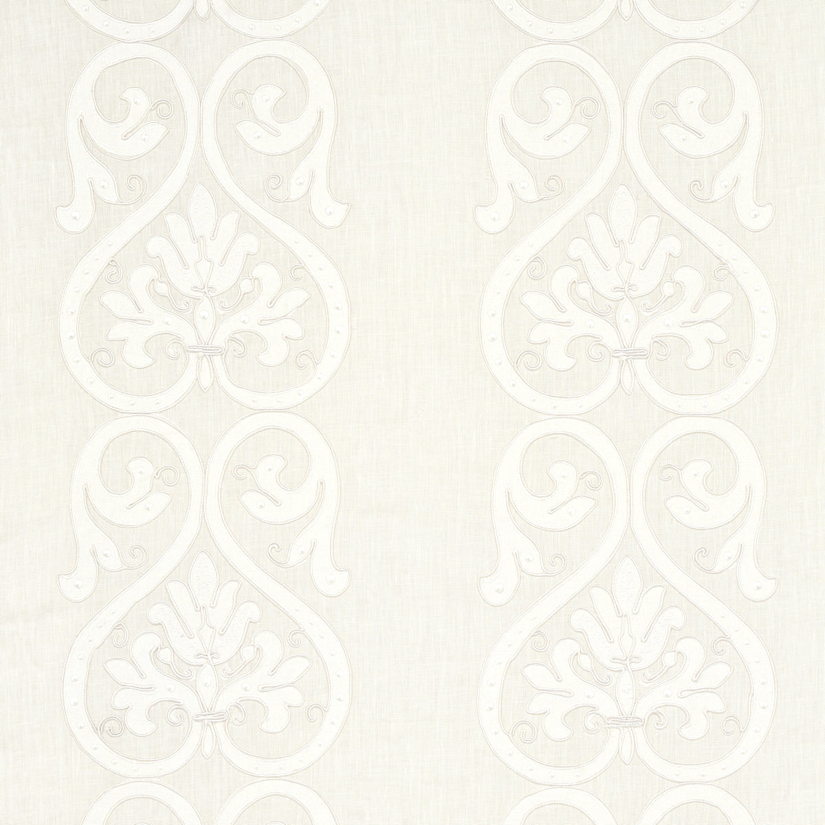 MEDICI-EMBROIDERED-SHEER-BLANC-SCHUMACHER-67640