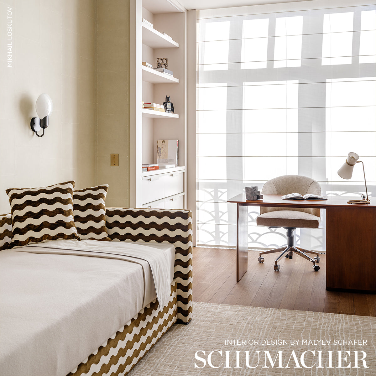 THE-WAVE-VELVET-CHOCOLATE-SCHUMACHER-69421