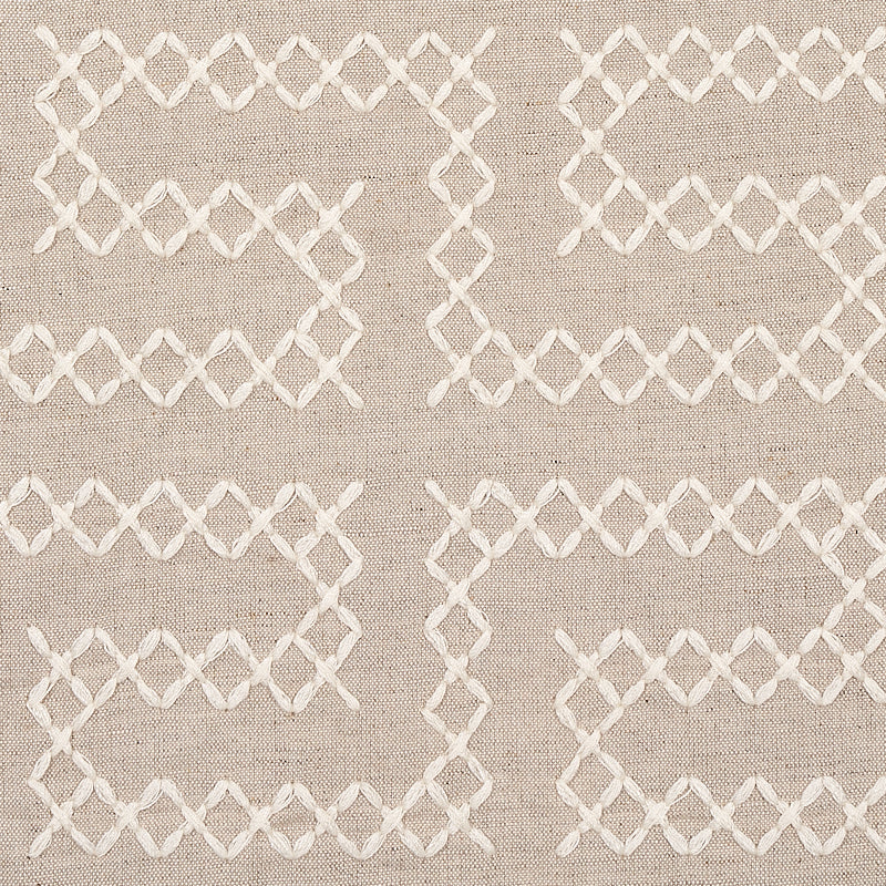 A-MAZE-EMBROIDERY-SAND-SCHUMACHER-70231