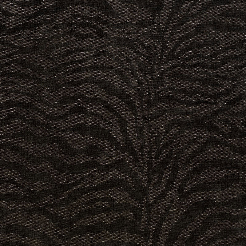 TIGER-CHENILLE-CHARCOAL-SCHUMACHER-70512