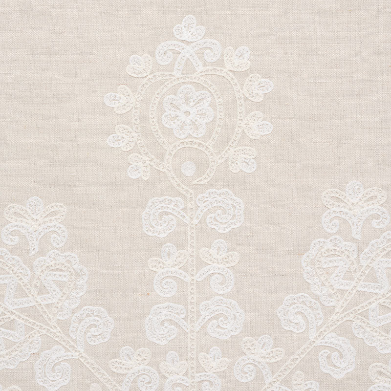 ESTRELLA-EMBROIDERY-LINEN-SCHUMACHER-74452