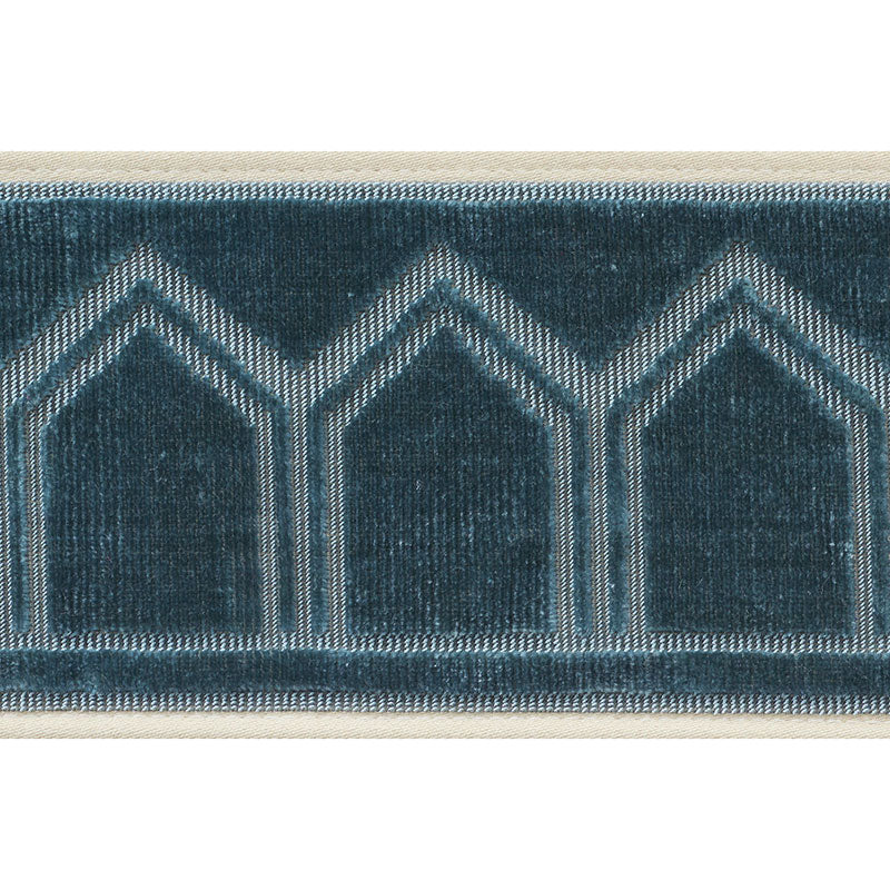 VIZIER-VELVET-TAPE-PATINA-SCHUMACHER-75731