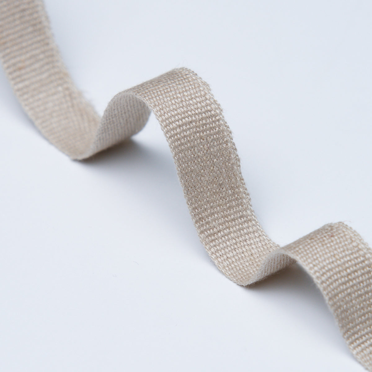 MATHIAS-LINEN-TAPE-NARROW-FLAX-SCHUMACHER-76836