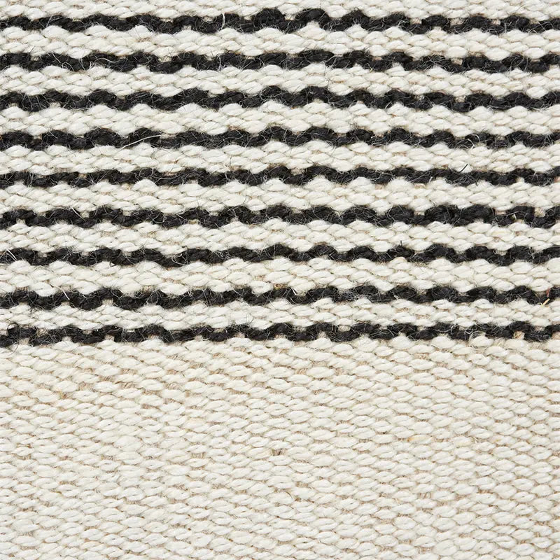 AGNES-WIDE-TAPE-WHITE-BLACK-SCHUMACHER-77080