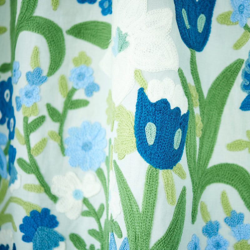 CREWEL-GARDEN-SKY-SCHUMACHER-78290