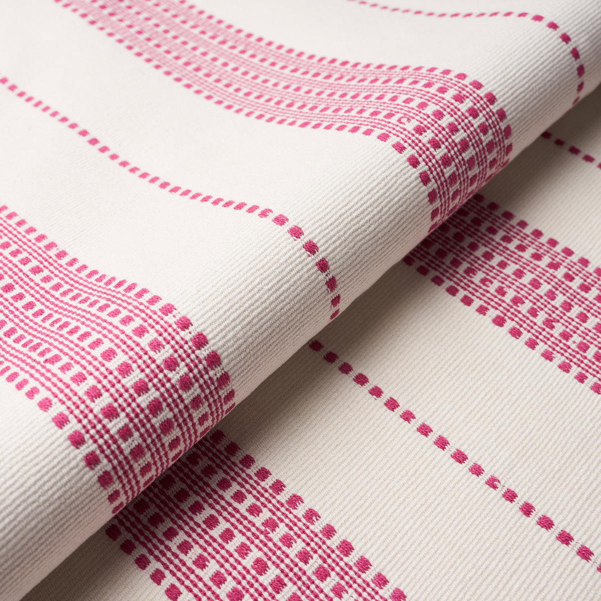 LUBECK-STRIPE-PINK-SCHUMACHER-79095