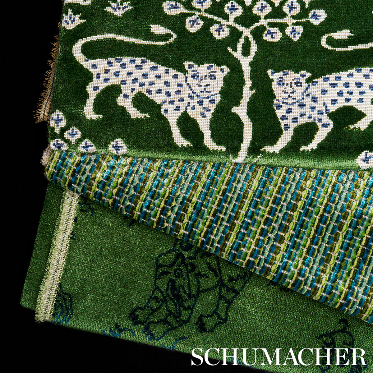 WOODLAND-LEOPARD-VELVET-EMERALD-SCHUMACHER-80084