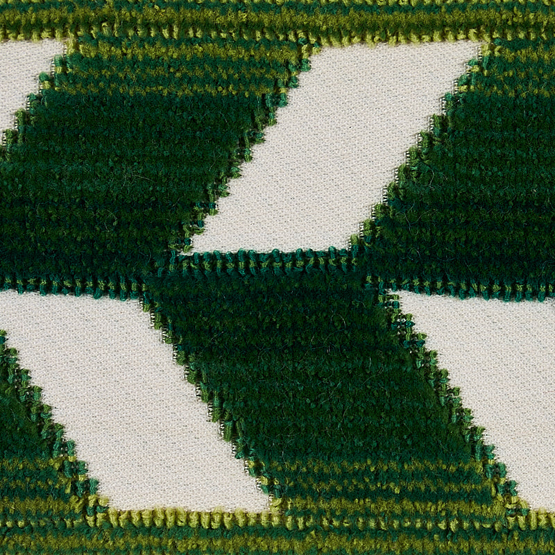 CHEVRON-STRIE-VELVET-TAPE-EMERALD-SCHUMACHER-80182