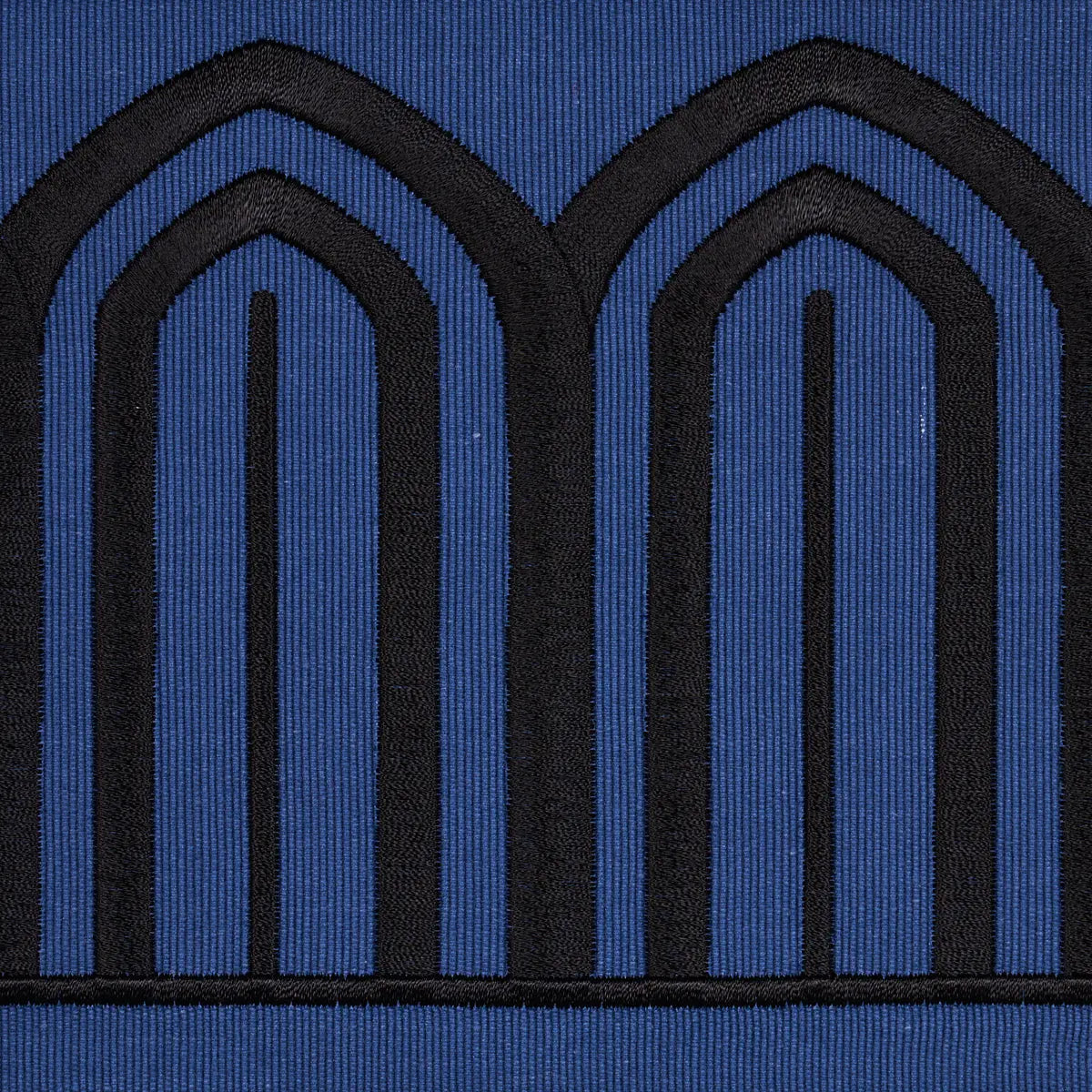 ARCHES-EMBROIDERED-TAPE-WIDE-BLACK-ON-NAVY-SCHUMACHER-81160