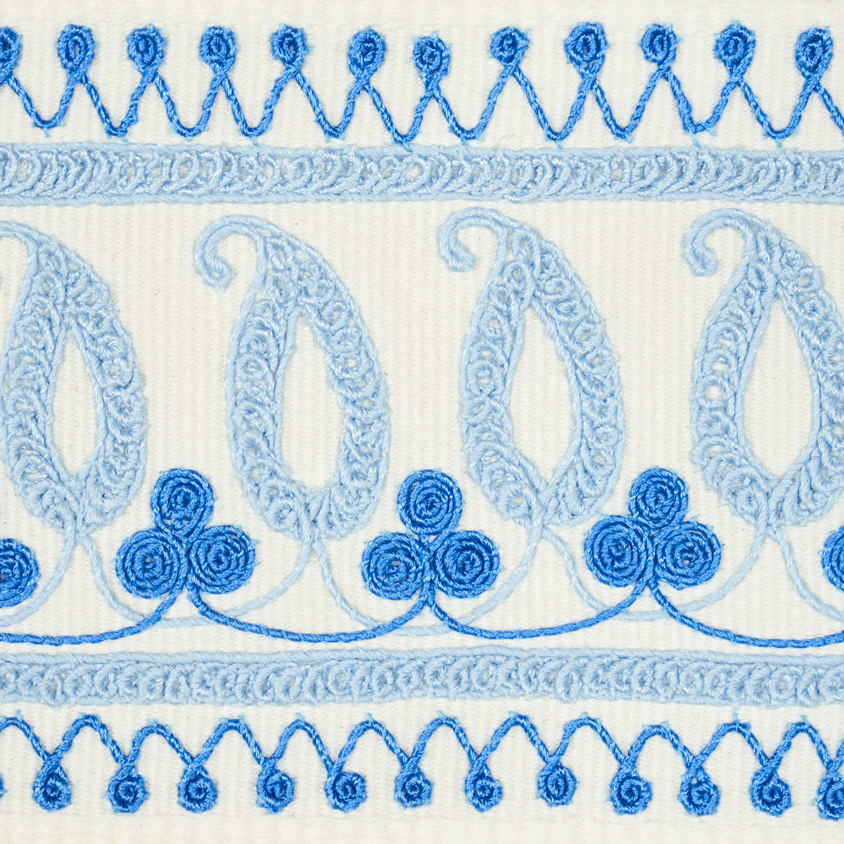 PAISLEY-EMBROIDERED-TAPE-BLUES-SCHUMACHER-81230