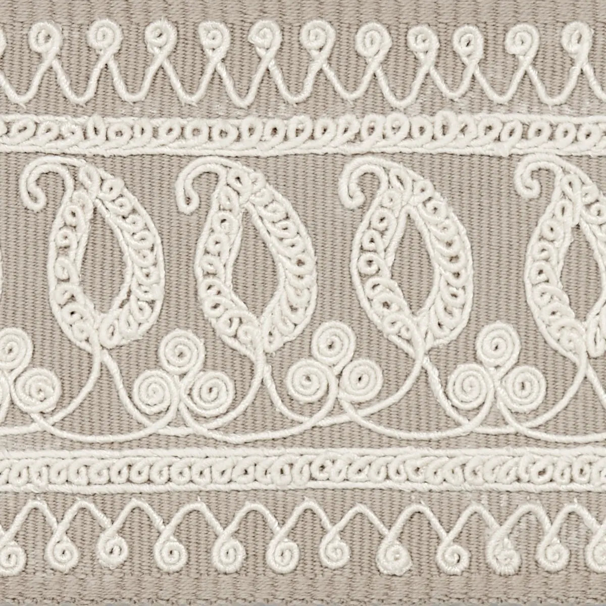 PAISLEY-EMBROIDERED-TAPE-SAND-SCHUMACHER-81231