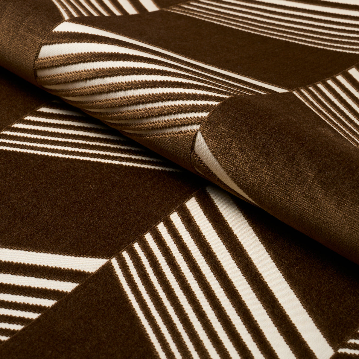 JESSIE-CUT-VELVET-SABLE-SCHUMACHER-81575