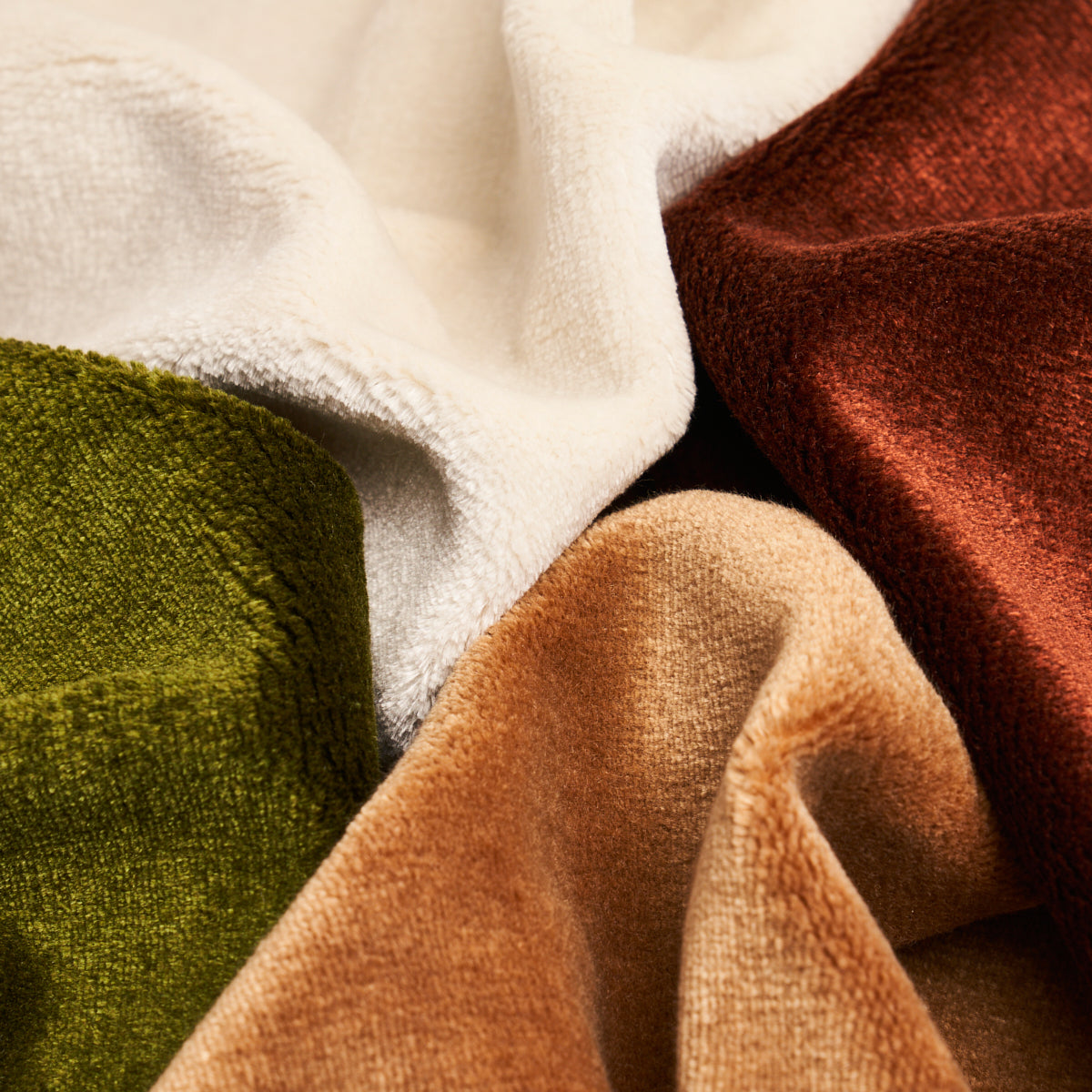 SUMPTUOUS-SILK-WOOL-VELVET-VERDE-SCHUMACHER-81892