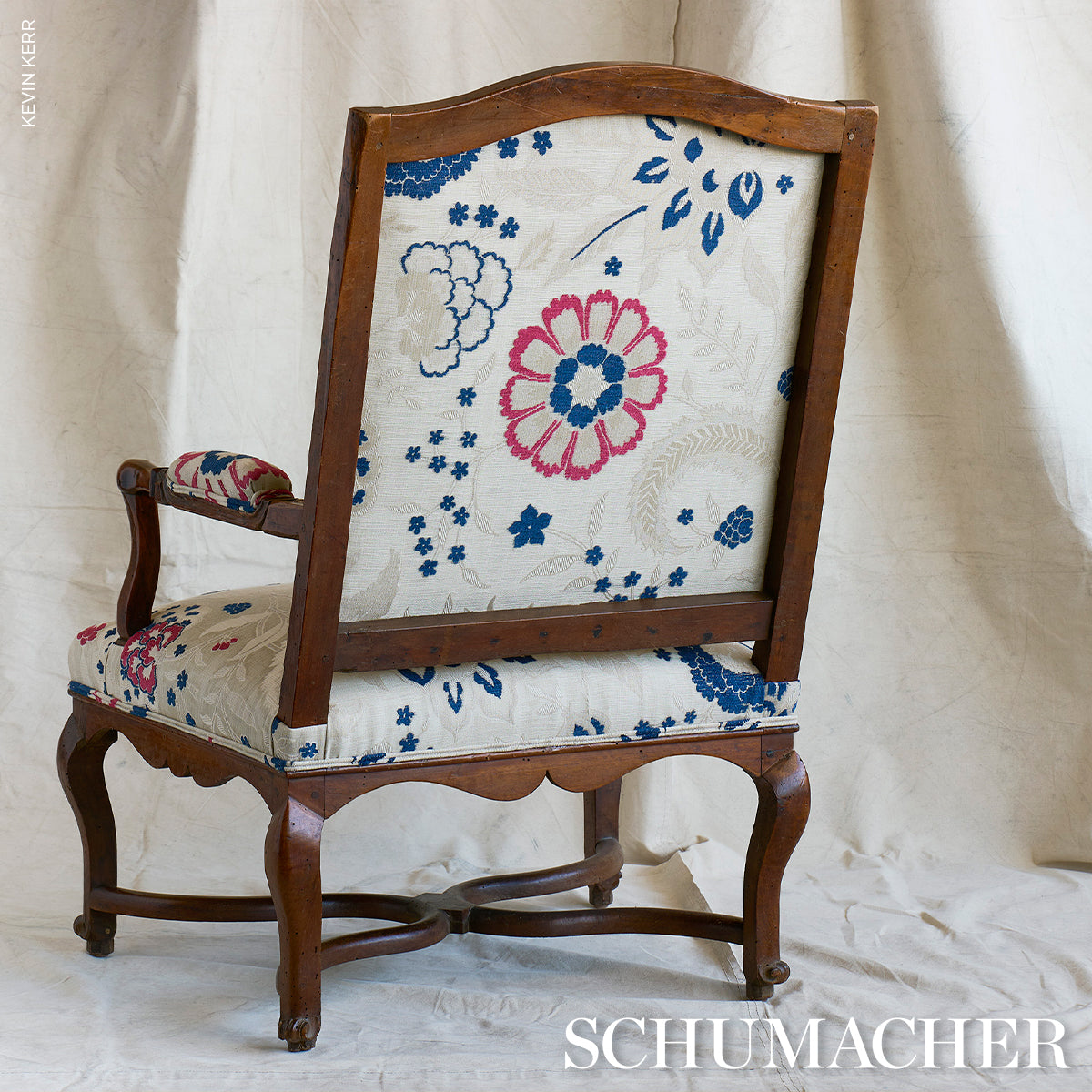 ALESSIA-FLORAL-PARCHMENT-SCHUMACHER-83130