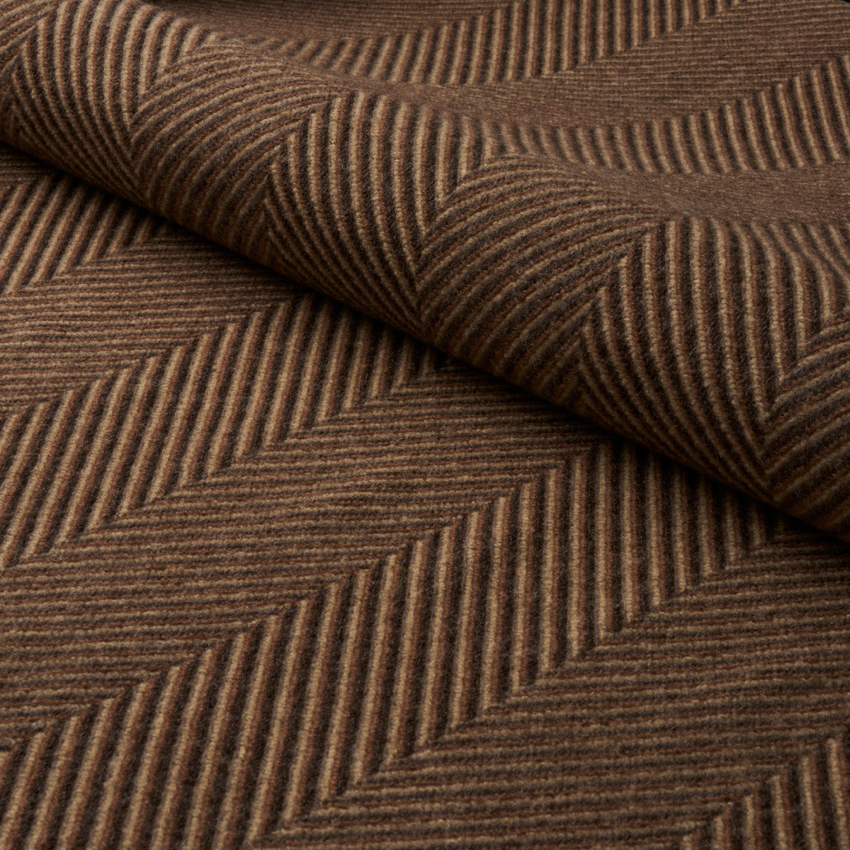 MILO-WOOL-HERRINGBONE-ESPRESSO-SCHUMACHER-83271