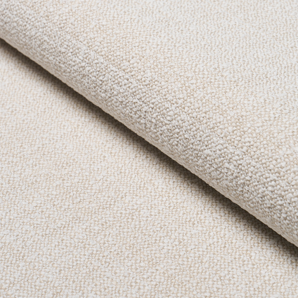 SADIE-INDOOR-OUTDOOR-WHITE-ON-NATURAL-SCHUMACHER-84150
