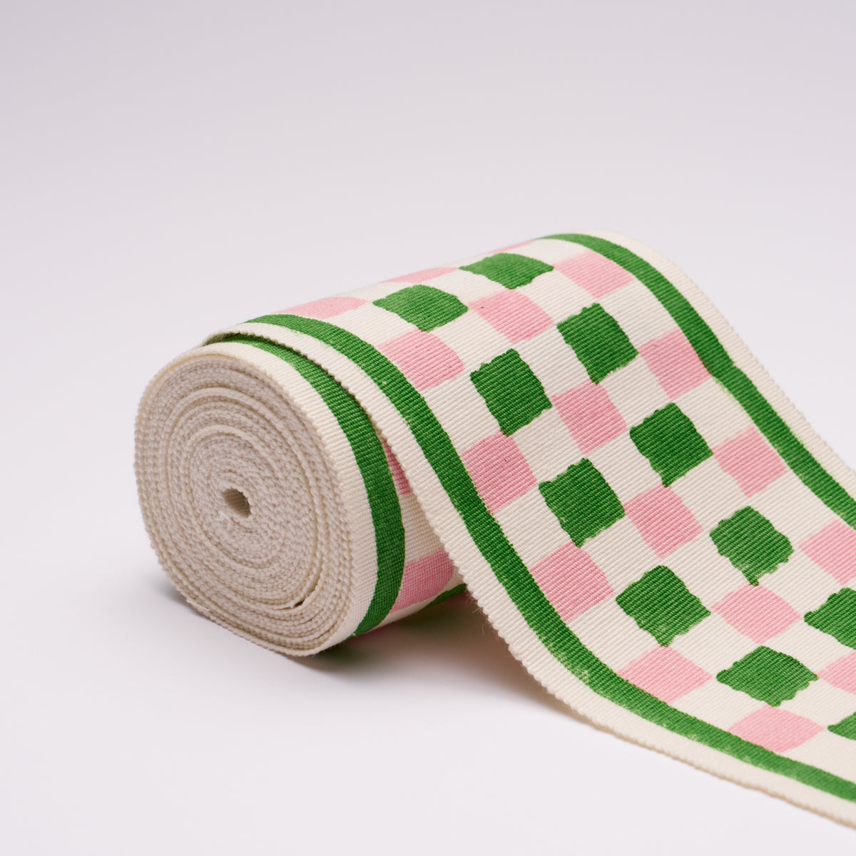 CHEQUER-HAND-BLOCK-TRIM-GREEN-SCHUMACHER-85450