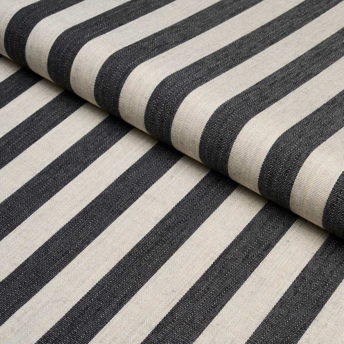 HANSON-INDOOR-OUTDOOR-STRIPE-BLACK-SCHUMACHER-85804