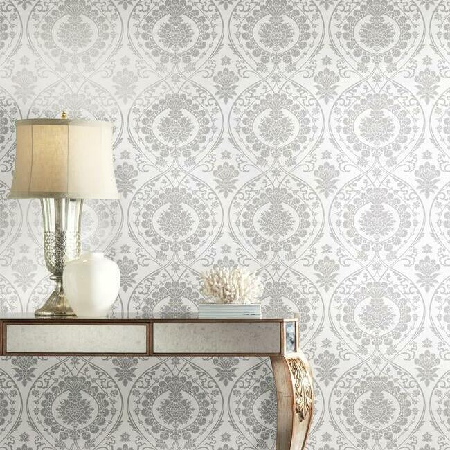 imperial-damask-wallpaper-white-silver-york-wallcoverings-dm4905