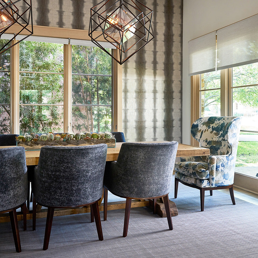 Frequency - FRQ-004 BLACK DOG - Innovations Wallcovering