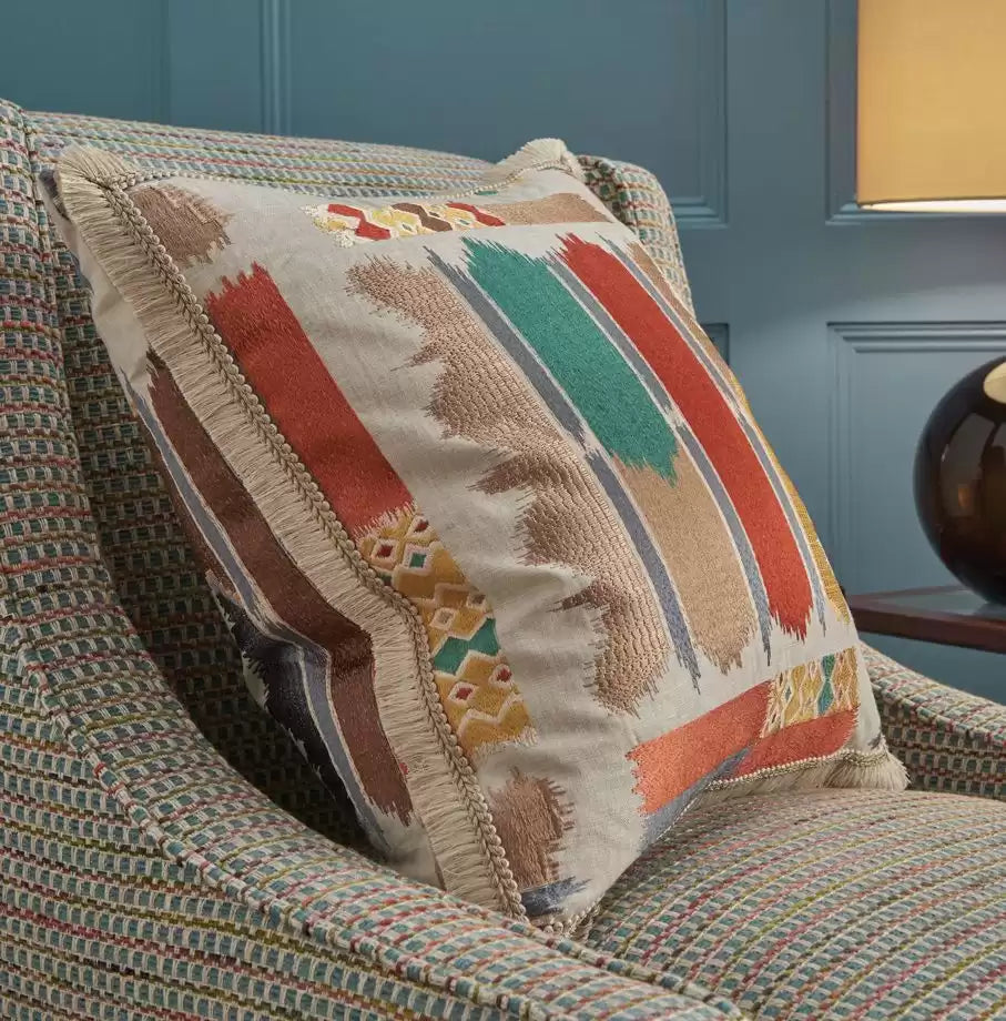 Mandovi Duck Egg/Gold/Bronze - Nina Campbell - NCF4401-02 Fabric