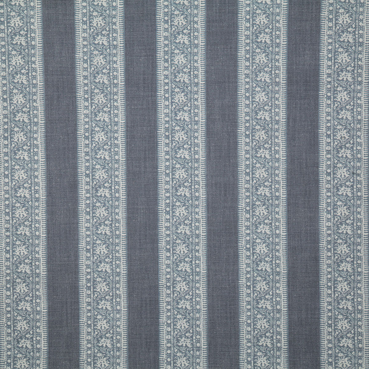 p6668-kinross-chambray-pindler