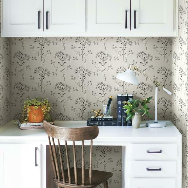 wildflower-premium-peel-stick-wallpaper-black-on-white-york-wallcoverings-psw1153rl