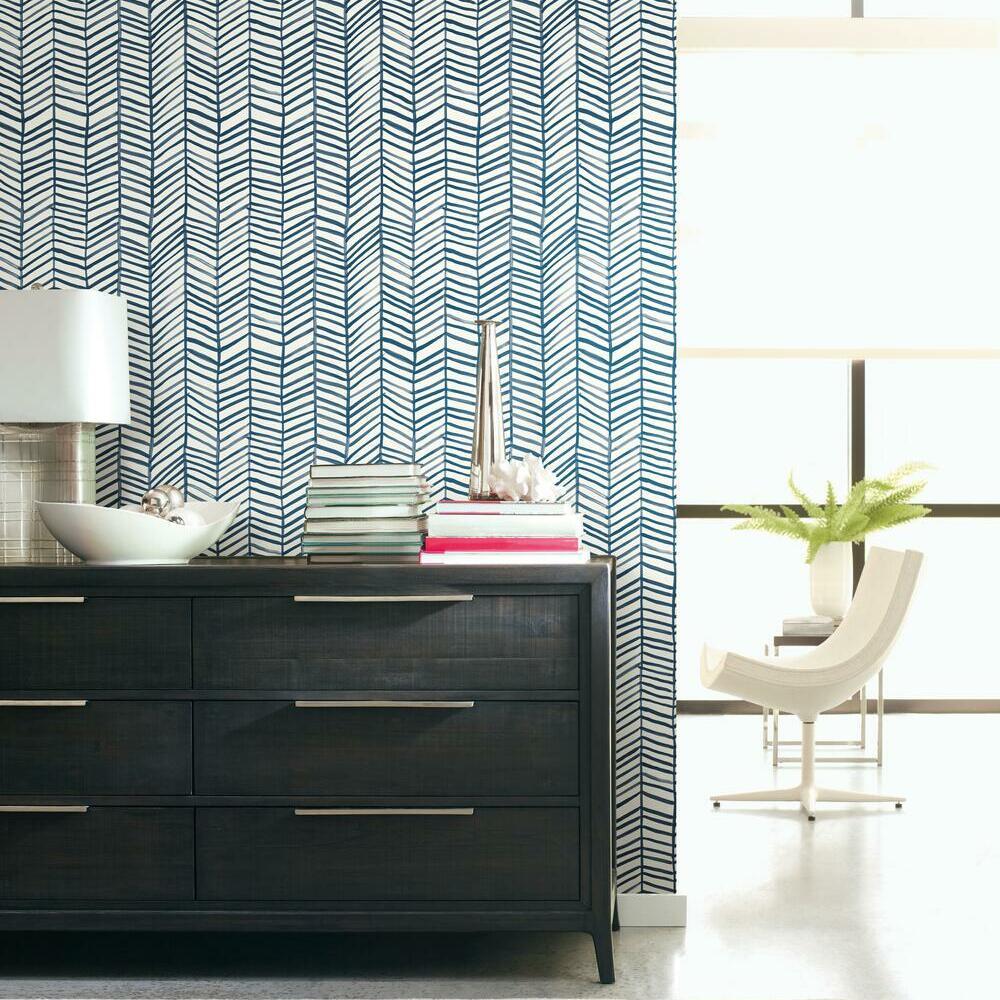 cat-coquillette-herringbone-peel-stick-wallpaper-navy-york-wallcoverings-rmk11646wp