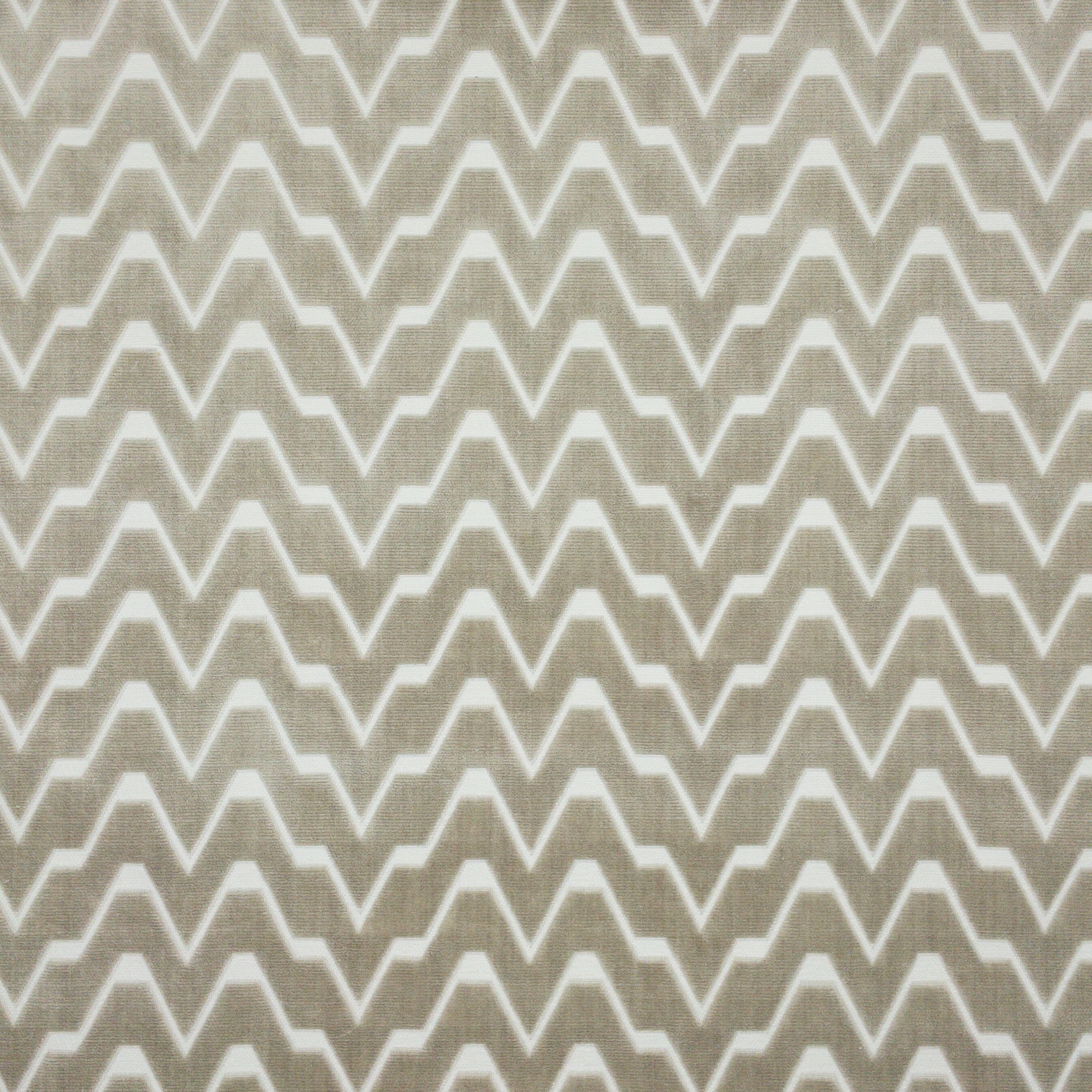 ZAGG-2-AGATE-STOUT-TEXTILES