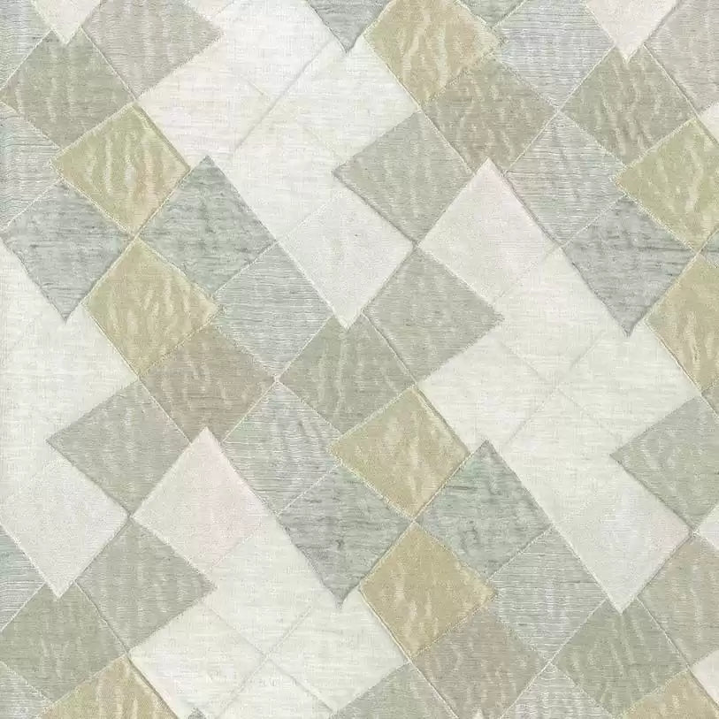 prism-silks-quilt-ivorystone-osborne-little-f7006-03